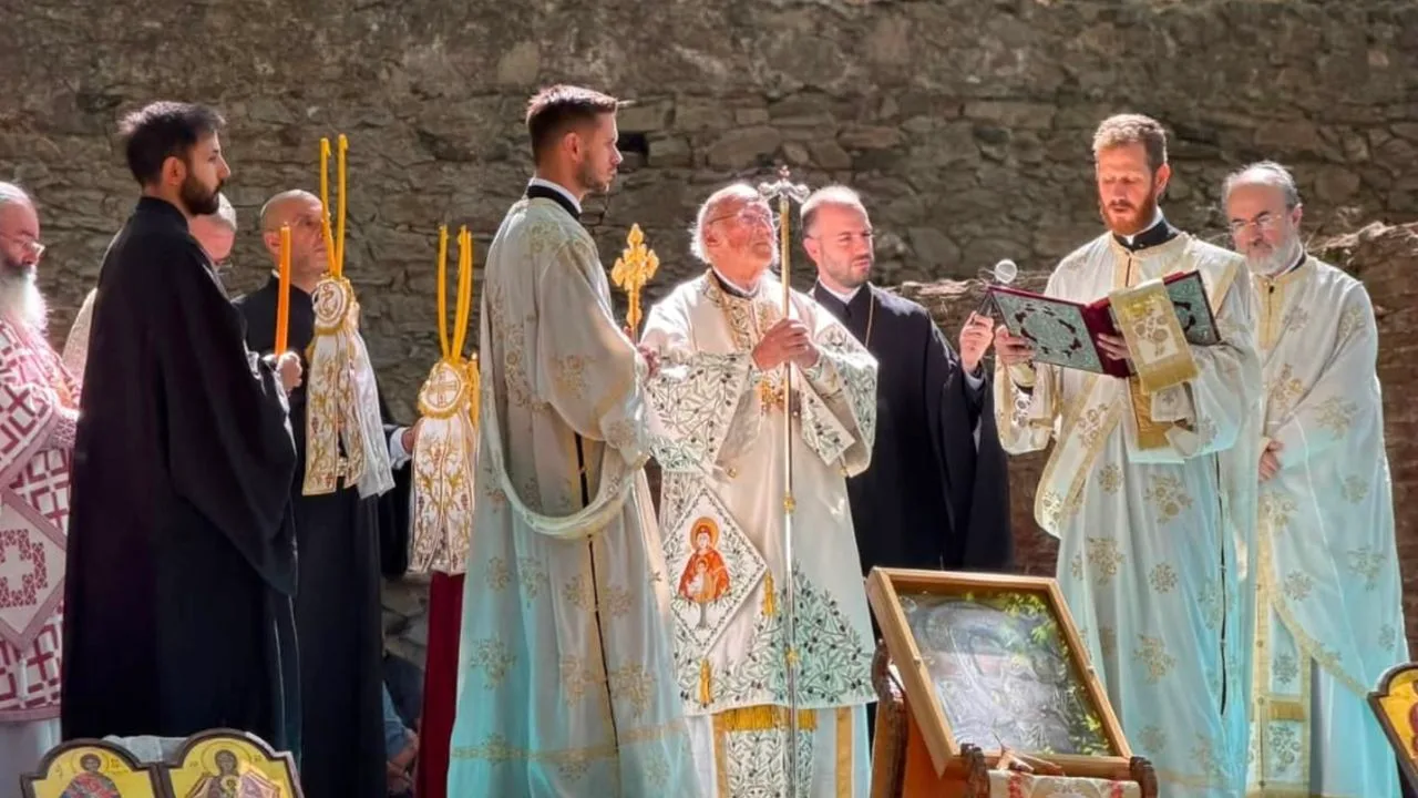 Fener Rum Patriği Bartholomeos, Erdek’teki Kirazlı Manastırı'nda ayin yönetti